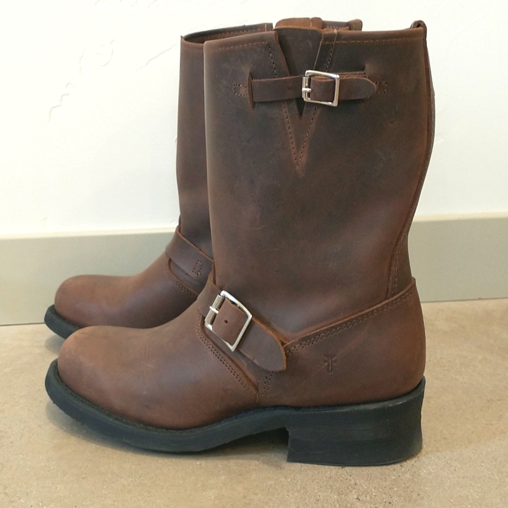 Frye Women's Boots 12R Engineer, size 8